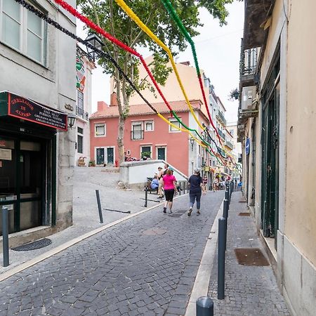 Historical Alfama, Building Top, 5Mn To Train And Subway Lisbon Exterior photo
